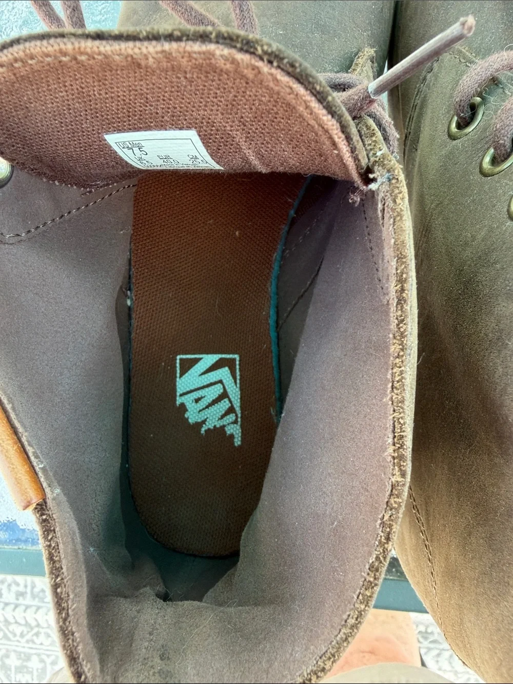 Vans Men’s Dark Brown Suede Chukka Boots